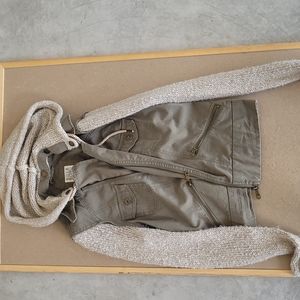 Billabong women's M green and tan jacket with removable hood